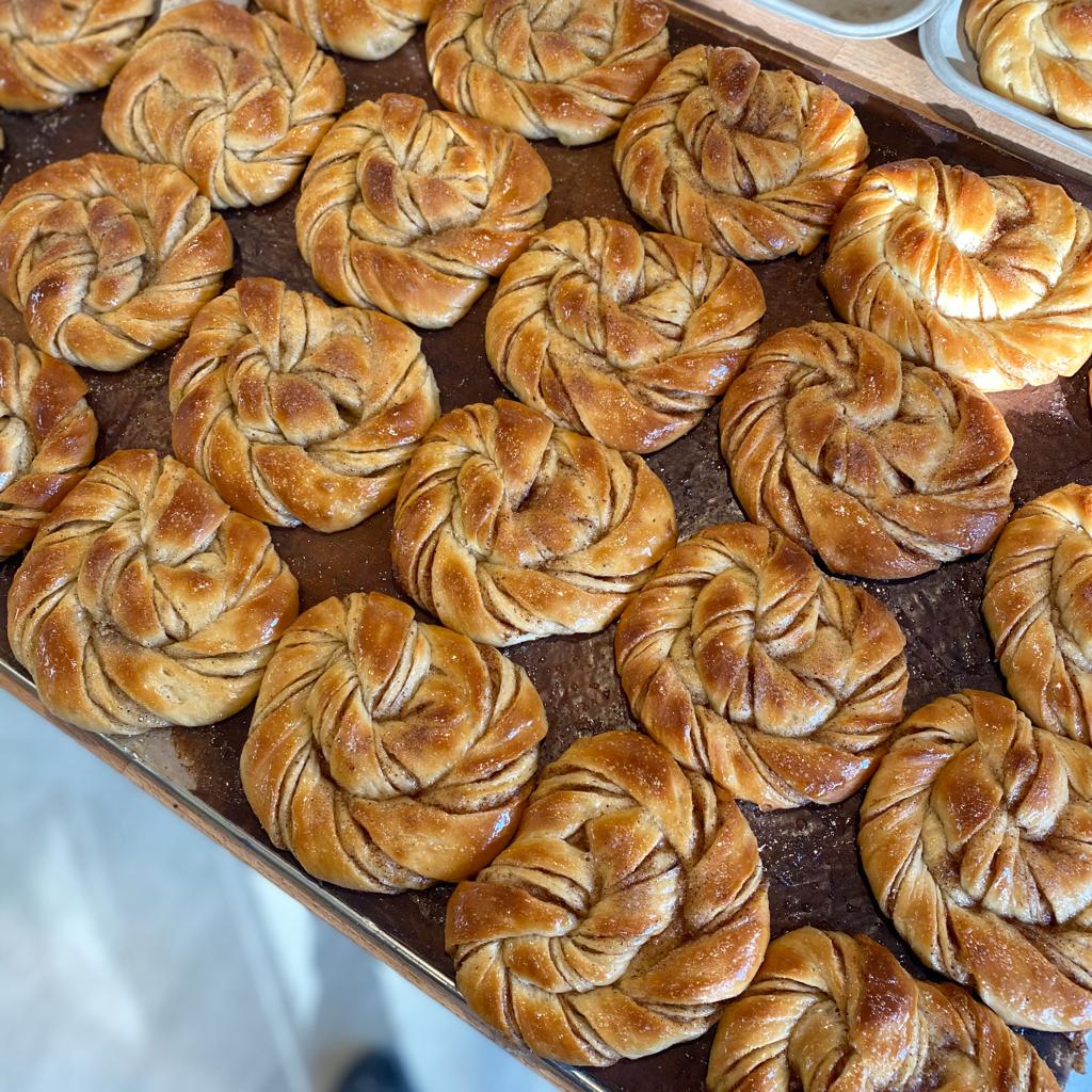 FRIDAY - Cinnamon Bun - COVERED MARKET